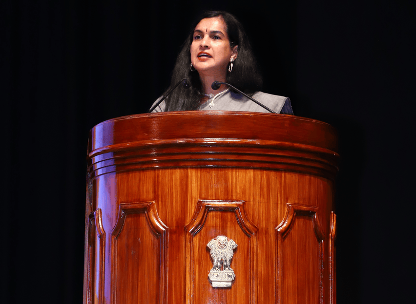 Preeti Shenoy speaking at Rashtrapati Bhavan | Feminist Literature in India : Breaking New grounds.